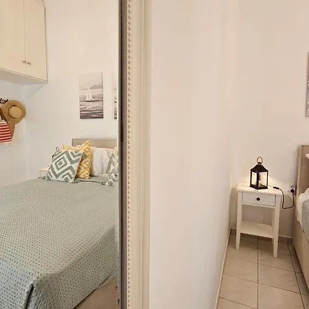 Captain Giorgos House شقة